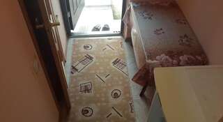 Гостиница Guest house U Niny Адлер Улучшенный двухместный номер с 1 кроватью-16