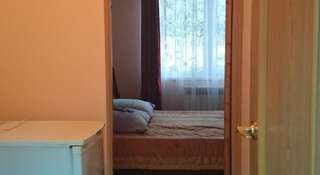 Гостиница Guest house U Niny Адлер Улучшенный двухместный номер с 1 кроватью-2